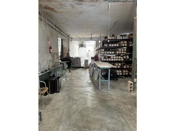 Casa en venta en el centro a dos calles del Parque de Mejora