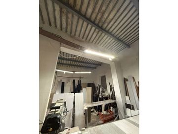 Casa en venta en el centro a dos calles del Parque de Mejora