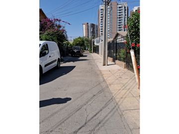 Ampliada regularizada, segura e Impecable,  3D1B2E con patio