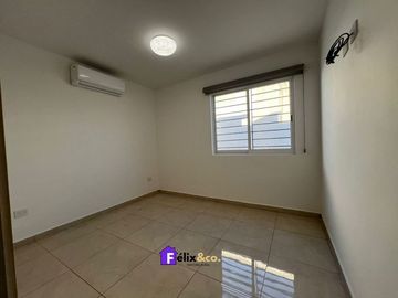 Casa en Venta en Prados de la Conquista