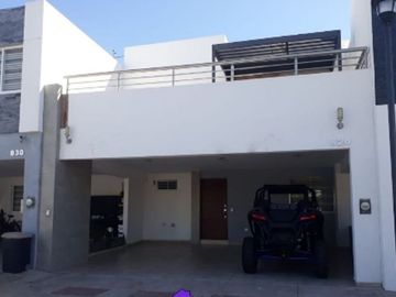 Casa en Venta en Prados de la Conquista