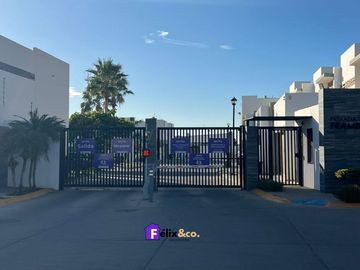 Casa en Venta en Prados de la Conquista