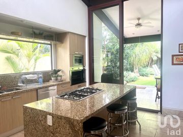 Casa en Venta en Real Las Quintas Cuernavaca