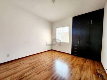 Casa en Venta en Toluca, 40 min de Santa Fe y a 15 min de la estación Lerma del Tren Interurbano Tol