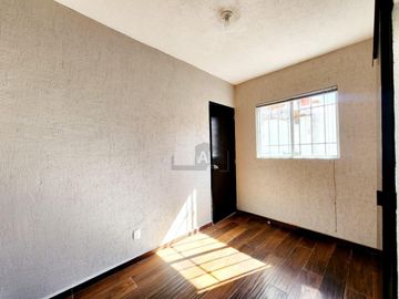 Casa en Venta en Toluca, 40 min de Santa Fe y a 15 min de la estación Lerma del Tren Interurbano Tol