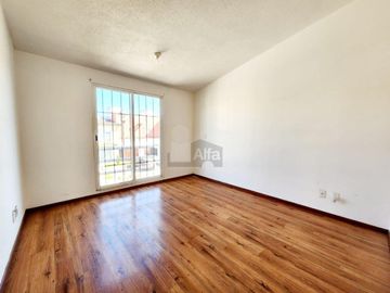 Casa en Venta en Toluca, 40 min de Santa Fe y a 15 min de la estación Lerma del Tren Interurbano Tol