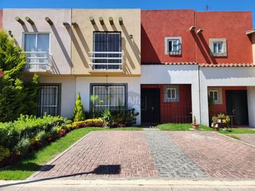 Casa en Venta en Toluca, 40 min de Santa Fe y a 15 min de la estación Lerma del Tren Interurbano Tol