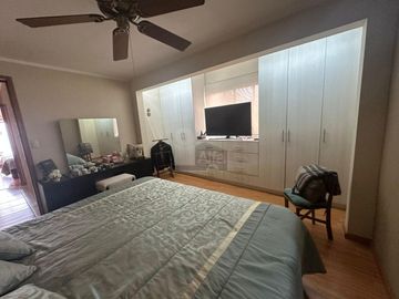 Casa en Venta Fracc. Los Cárcamos, León, Gto. atrás del Parque Cárcamos, Metropolitano y Plaza Mayor