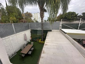 Casa en Venta Fracc. Los Cárcamos, León, Gto. atrás del Parque Cárcamos, Metropolitano y Plaza Mayor