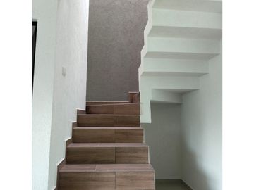 CASA EN VENTA EN PRIVADA EN MINERAL DE LA REFORMA