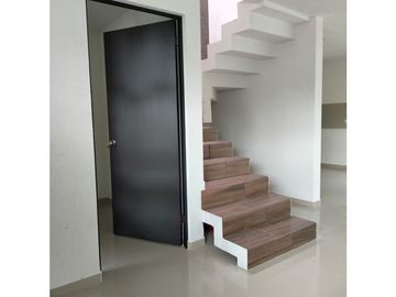CASA EN VENTA EN PRIVADA EN MINERAL DE LA REFORMA