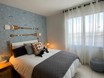 Casa en Venta en Terrasoles, Nuevo Querétaro, 3 Recámaras, 2.5 Baños, Alberca..