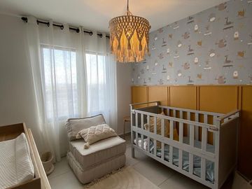 Casa en Venta en Terrasoles, Nuevo Querétaro, 3 Recámaras, 2.5 Baños, Alberca..