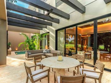 Amanha Residencial Resort dentro de Yucatan country club