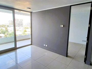 Departamento en Venta en Ñuñoa, Av Holanda a pasos de Irarrazabal y Metro Chile-España