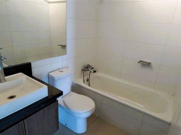 Departamento en Venta en Ñuñoa, Av Holanda a pasos de Irarrazabal y Metro Chile-España