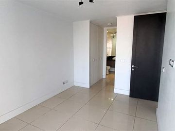 Departamento en Venta en Ñuñoa, Av Holanda a pasos de Irarrazabal y Metro Chile-España