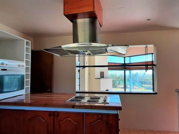 LINDA CASA EN CONDOMINIO EXCLUSIVO DE CINCO CASAS CON EXCELE