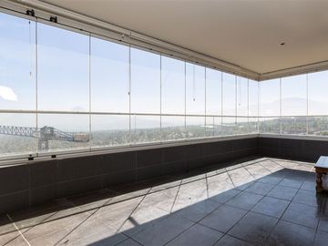 Departamento en Venta en Carlos Peña Otaegui 12500