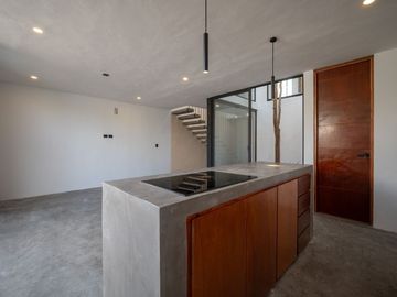 Townhouse en venta en privada zona de Conkal al norte de Mérida