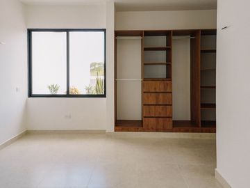 Townhouse en venta de 2 recámaras en Dzityá