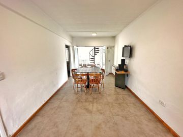 Galpón en Block + Departamento 4 amb - Barrio 9 de Julio