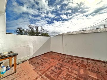 Galpón en Block + Departamento 4 amb - Barrio 9 de Julio