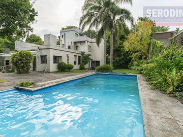 Casa en Bernal Este