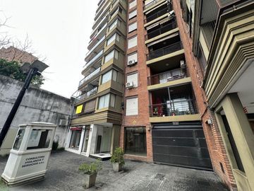 Venta Departamento FUNDAR 2 dormitorios, cochera en  Rosario - Centro