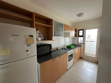 Venta Departamento FUNDAR 2 dormitorios, cochera en  Rosario - Centro