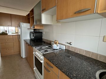 Venta Departamento FUNDAR 2 dormitorios, cochera en  Rosario - Centro