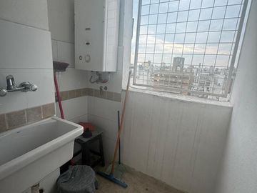 Venta Departamento FUNDAR 2 dormitorios, cochera en  Rosario - Centro
