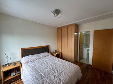 Venta Departamento FUNDAR 2 dormitorios, cochera en  Rosario - Centro