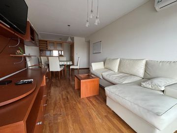 Venta Departamento FUNDAR 2 dormitorios, cochera en  Rosario - Centro