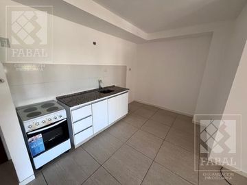 Departamento venta Centro, 1 dormitorio, baño y balcón