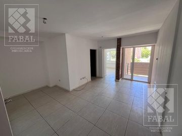 Departamento venta Centro, 1 dormitorio, baño y balcón