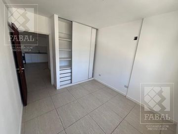 Departamento venta Centro, 1 dormitorio, baño y balcón