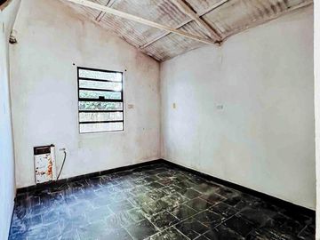 Casa en  Venta de 2 dormitorios, garaje y galpon en City Bell