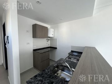 Venta de Departamento 1 ambiente con balcón en  Wilde
