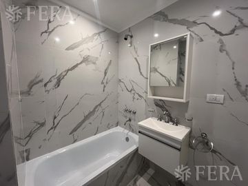Venta de Departamento 1 ambiente con balcón en  Wilde
