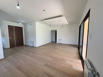 Casa en San Ramiro, Pilar del este