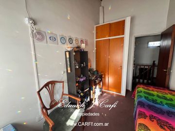 VENTA DE PH 4 AMBIENTES - CASTELAR NORTE
