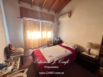 VENTA DE PH 4 AMBIENTES - CASTELAR NORTE