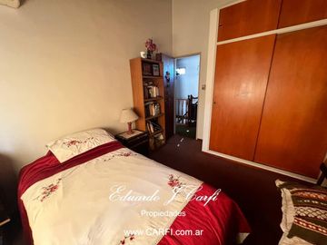 VENTA DE PH 4 AMBIENTES - CASTELAR NORTE