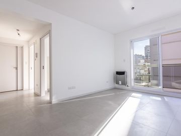 Nuquén 2000 - Flores - Venta - Departamento de 2 Ambientes con Patio propio A estrenar  muy Luminoso
