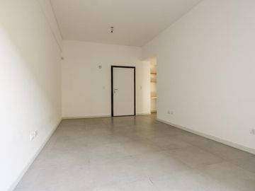 Nuquén 2000 - Flores - Venta - Departamento de 2 Ambientes con Patio propio A estrenar  muy Luminoso