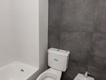 Nuquén 2000 - Flores - Venta - Departamento de 2 Ambientes con Patio propio A estrenar  muy Luminoso