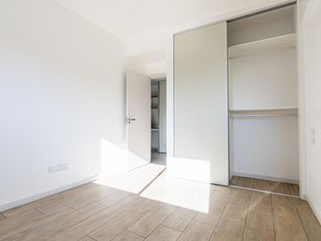 Nuquén 2000 - Flores - Venta - Departamento de 2 Ambientes con Patio propio A estrenar  muy Luminoso