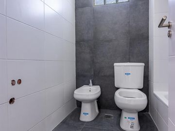 Nuquén 2000 - Flores - Venta - Departamento de 2 Ambientes con Patio propio A estrenar  muy Luminoso