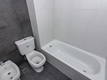 Nuquén 2000 - Flores - Venta - Departamento de 2 Ambientes con Patio propio A estrenar  muy Luminoso